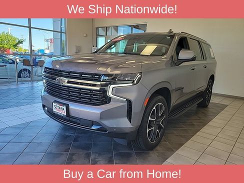 Used 2021 Chevrolet Suburban RST w/ Luxury Package AWD/4WD image 2