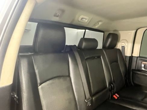 Used 2017 RAM 2500 Laramie w/ Sport Appearance Group AWD/4WD image 17