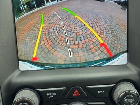 Used 2016 Dodge Durango Limited w/ Nav & Power Liftgate Group image 18