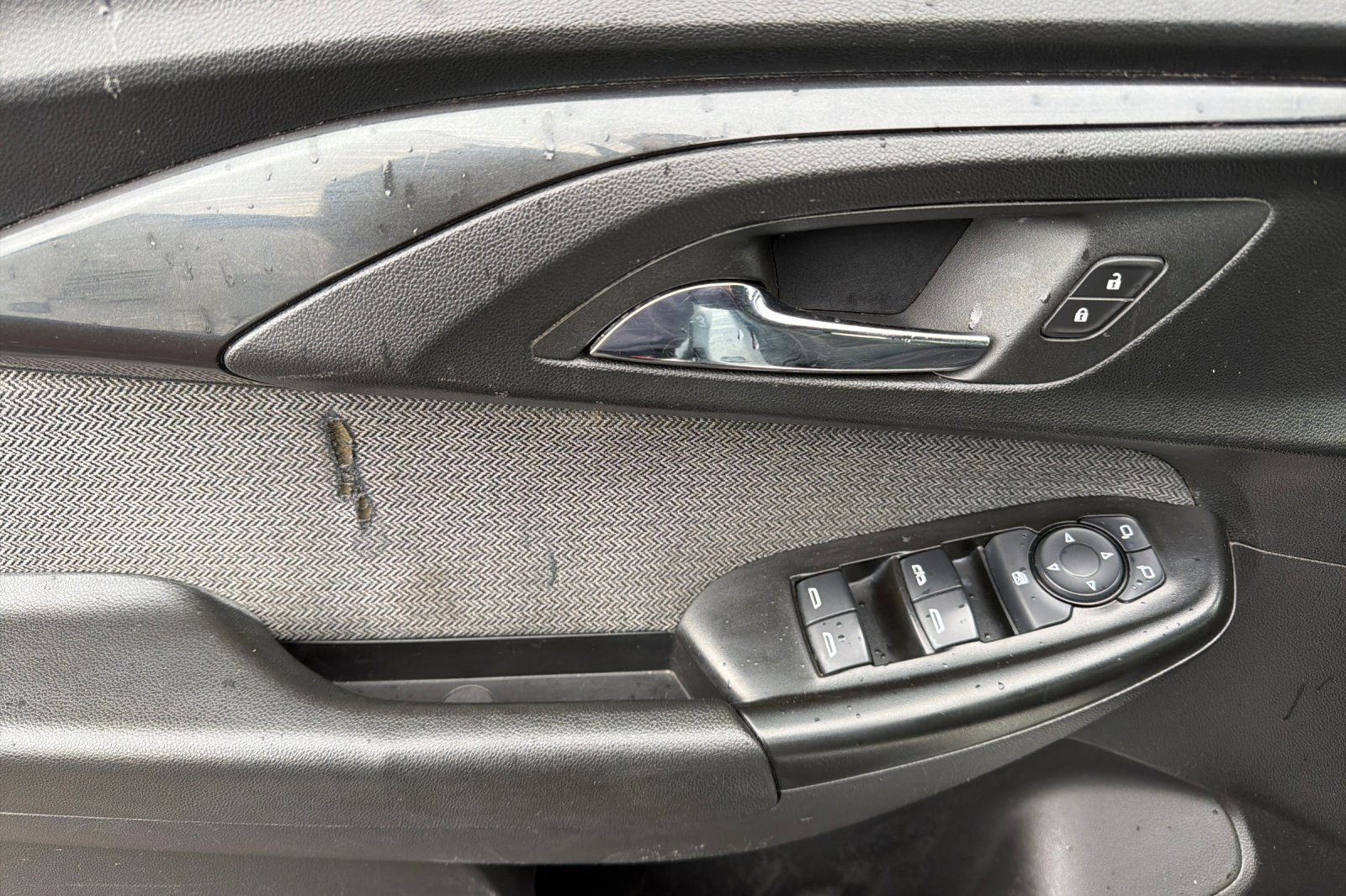 Used 2023 Chevrolet TrailBlazer LT FWD image 8