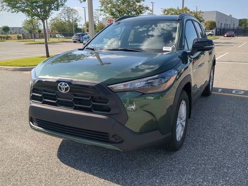 New 2026 Toyota Corolla Cross LE FWD image 8
