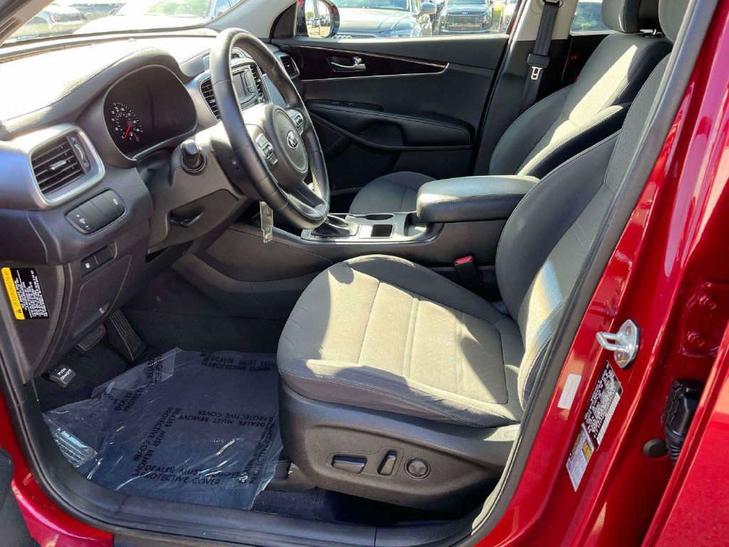 Used 2016 Kia Sorento AWD w/ LX Convenience Package image 18