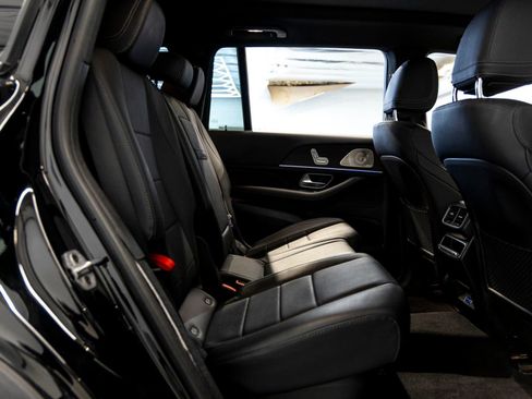 Used 2024 Mercedes-Benz GLS 450 GLS 450 image 25