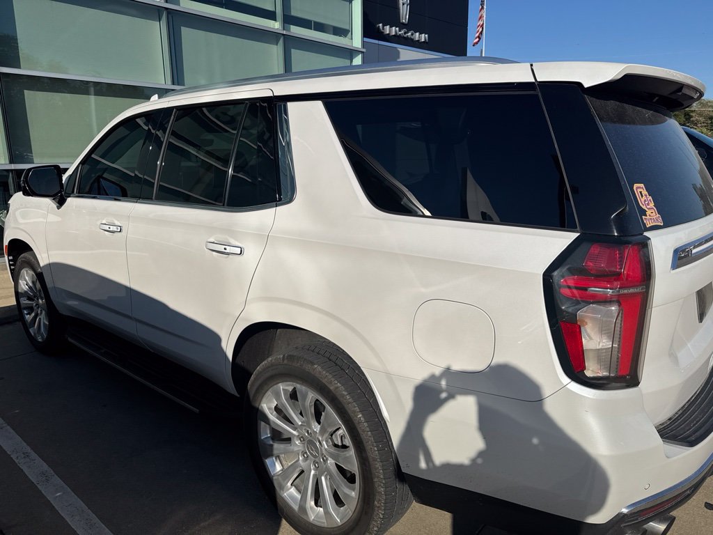 Used 2021 Chevrolet Tahoe Premier w/ Premium Package AWD/4WD image 6