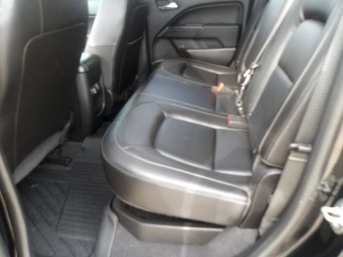 Used 2020 Chevrolet Colorado ZR2 w/ ZR2 Midnight Special Edition image 17