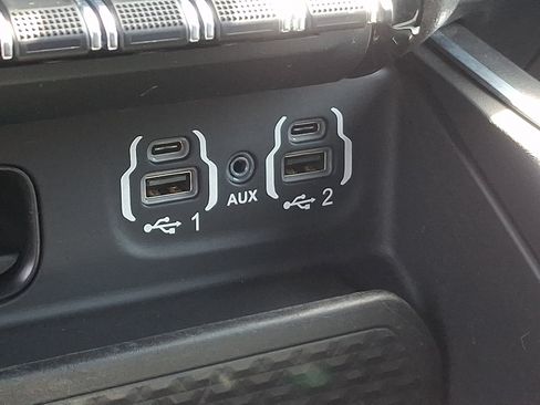 Used 2021 RAM 1500 Big Horn AWD/4WD image 24