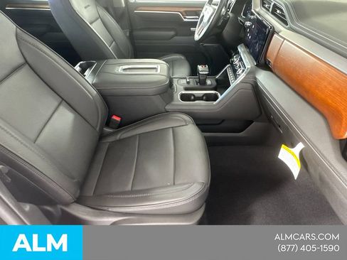 Used 2022 GMC Sierra 1500 Denali w/ Denali Reserve Package AWD/4WD image 16