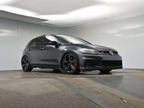 Used 2020 Volkswagen GTI SE image 38