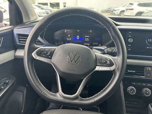 Used 2023 Volkswagen Taos SE w/ Black Wheel Package AWD/4WD image 10