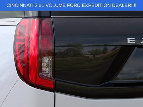 New 2027 Ford Expedition Active AWD/4WD image 21