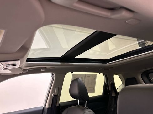 Certified 2025 Nissan Rogue Platinum w/ Tech Package image 34