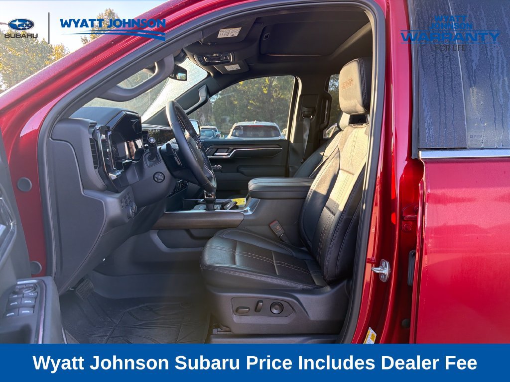 Used 2025 Chevrolet Silverado 1500 High Country w/ High Country Premium Package AWD/4WD image 20
