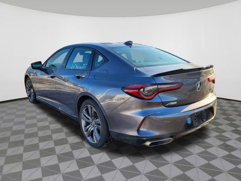 Used 2022 Acura TLX w/A-Spec Package image 3