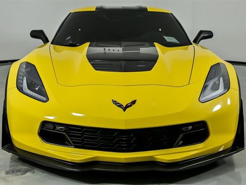 Used 2016 Chevrolet Corvette Z06 w/ C7.r Special Edition RWD image 5