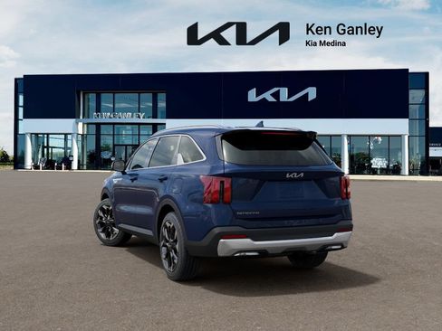 New 2026 Kia Sorento EX w/ EX Premium Package FWD image 4