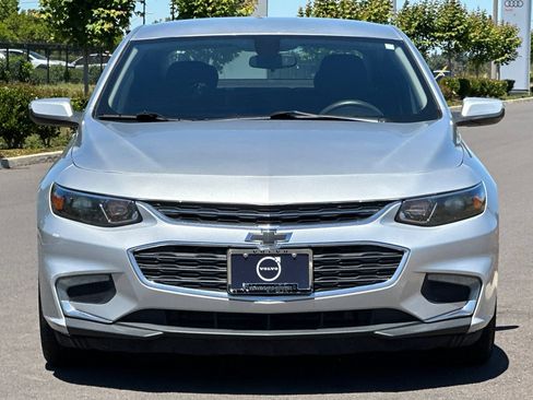 Used 2018 Chevrolet Malibu LT FWD image 8