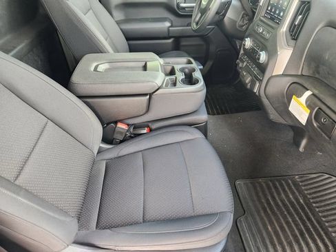 Used 2024 GMC Sierra 2500 Pro RWD image 13