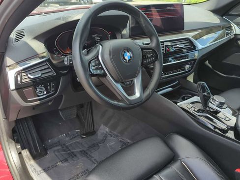 Certified 2023 BMW 540i xDrive w/ Premium Package image 15
