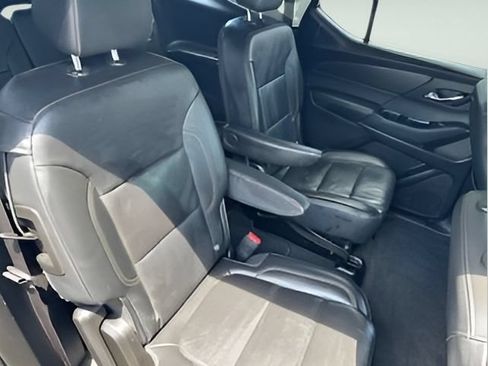 Used 2019 Chevrolet Traverse LT AWD/4WD image 27