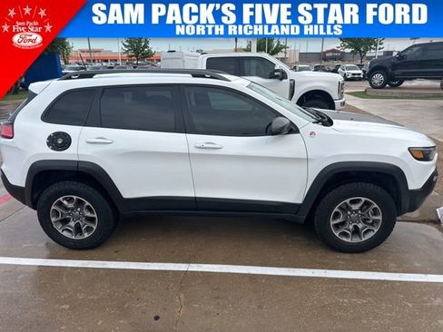 Used 2021 Jeep Cherokee Trailhawk w/ Trailer Tow Group image 4