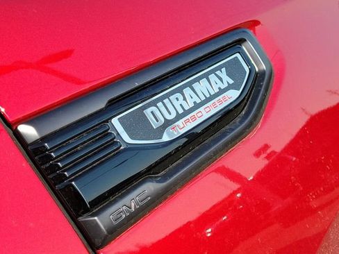 Used 2024 GMC Sierra 1500 AT4X image 8