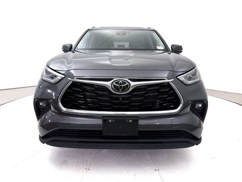 Used 2023 Toyota Highlander Limited AWD/4WD image 13