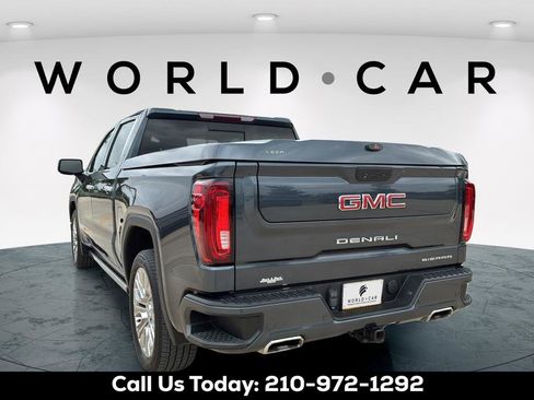 Used 2022 GMC Sierra 1500 Denali w/ Denali Premium Package image 13