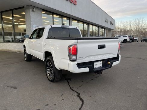 Used 2022 Toyota Tacoma SR5 image 32