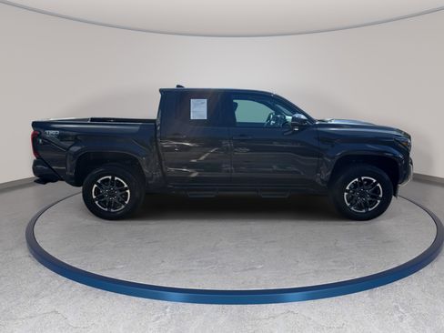 Certified 2024 Toyota Tacoma TRD Sport w/ TRD Sport Upgrade Package AWD/4WD image 4