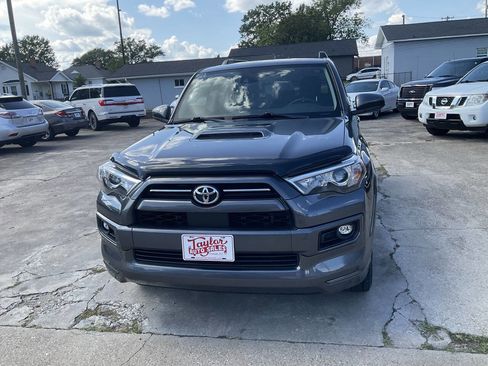 Used 2022 Toyota 4Runner TRD Sport image 8