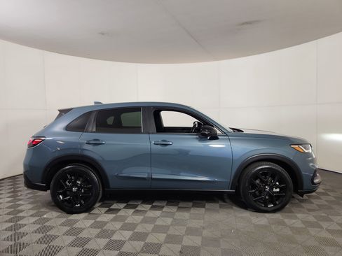 Used 2024 Honda HR-V Sport image 8