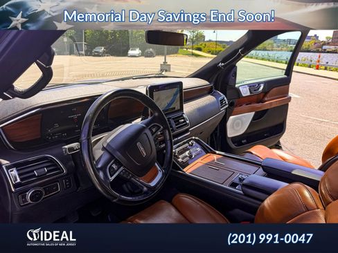 Used 2019 Lincoln Navigator L Reserve w/ Cargo Package AWD/4WD image 27