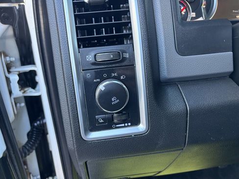 Used 2018 RAM 2500 Lone Star image 11