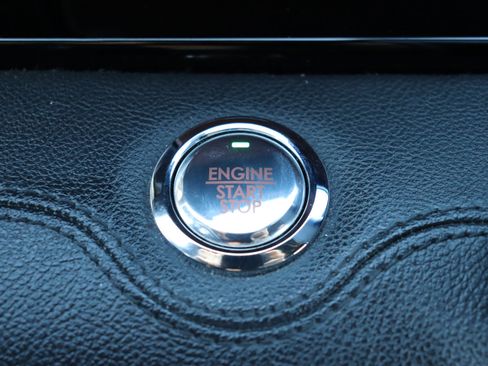 Used 2024 Lincoln Navigator L Premiere 4x4 image 65