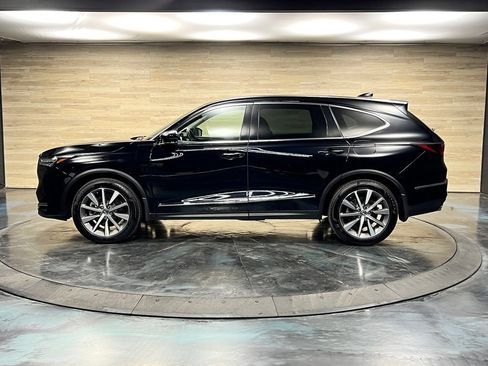 Used 2025 Acura MDX SH-AWD w/ Technology Package image 26
