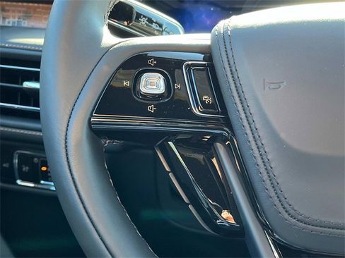 New 2025 Lincoln Aviator Black Label w/ Jet Appearance Package image 26