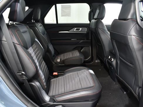 New 2026 Ford Explorer ST-Line AWD/4WD image 19