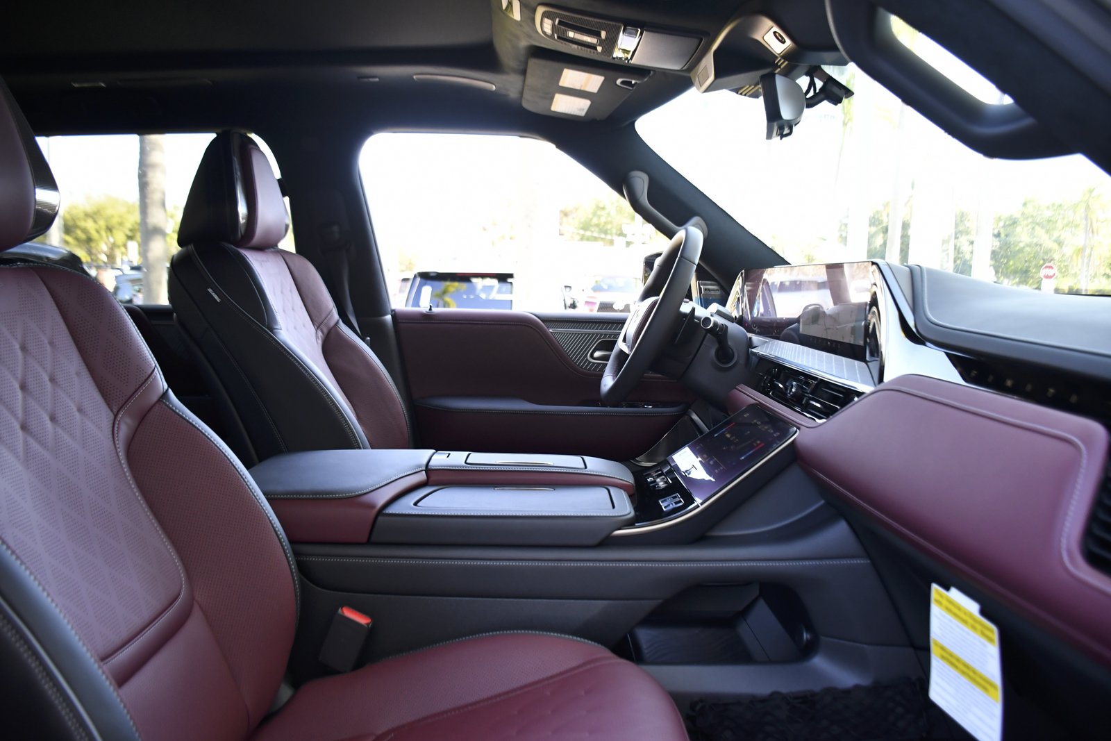 New 2027 INFINITI QX80 Autograph w/ Premium Cargo Package AWD/4WD image 36
