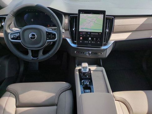 New 2026 Volvo XC90 T8 Ultra w/ Protection Package Premier AWD/4WD image 11