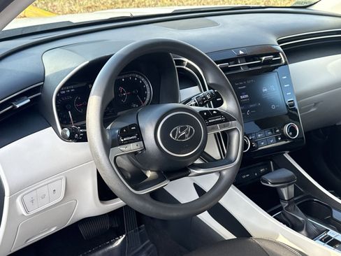 Certified 2023 Hyundai Tucson SEL image 16