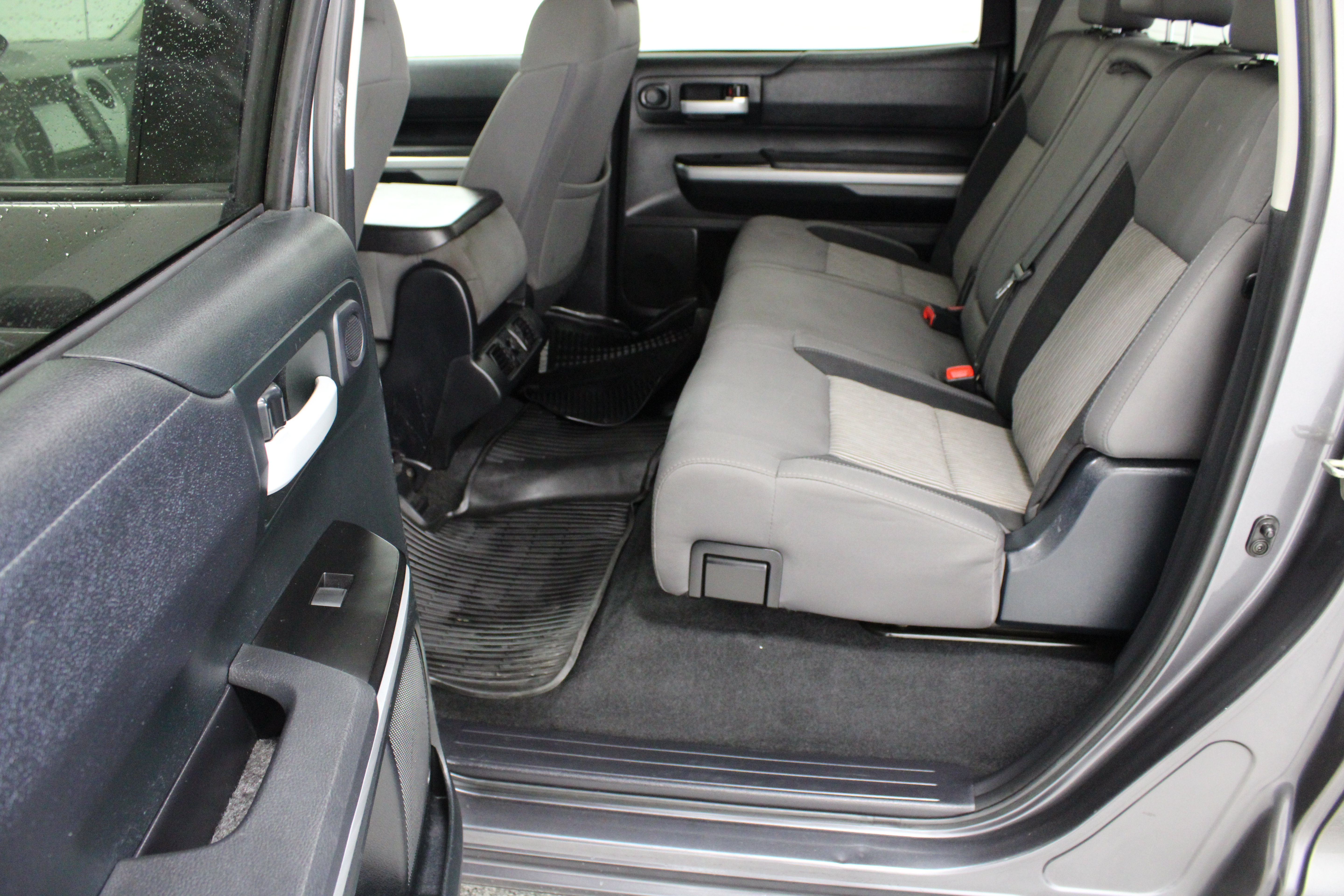 Used 2017 Toyota Tundra SR5 RWD image 26