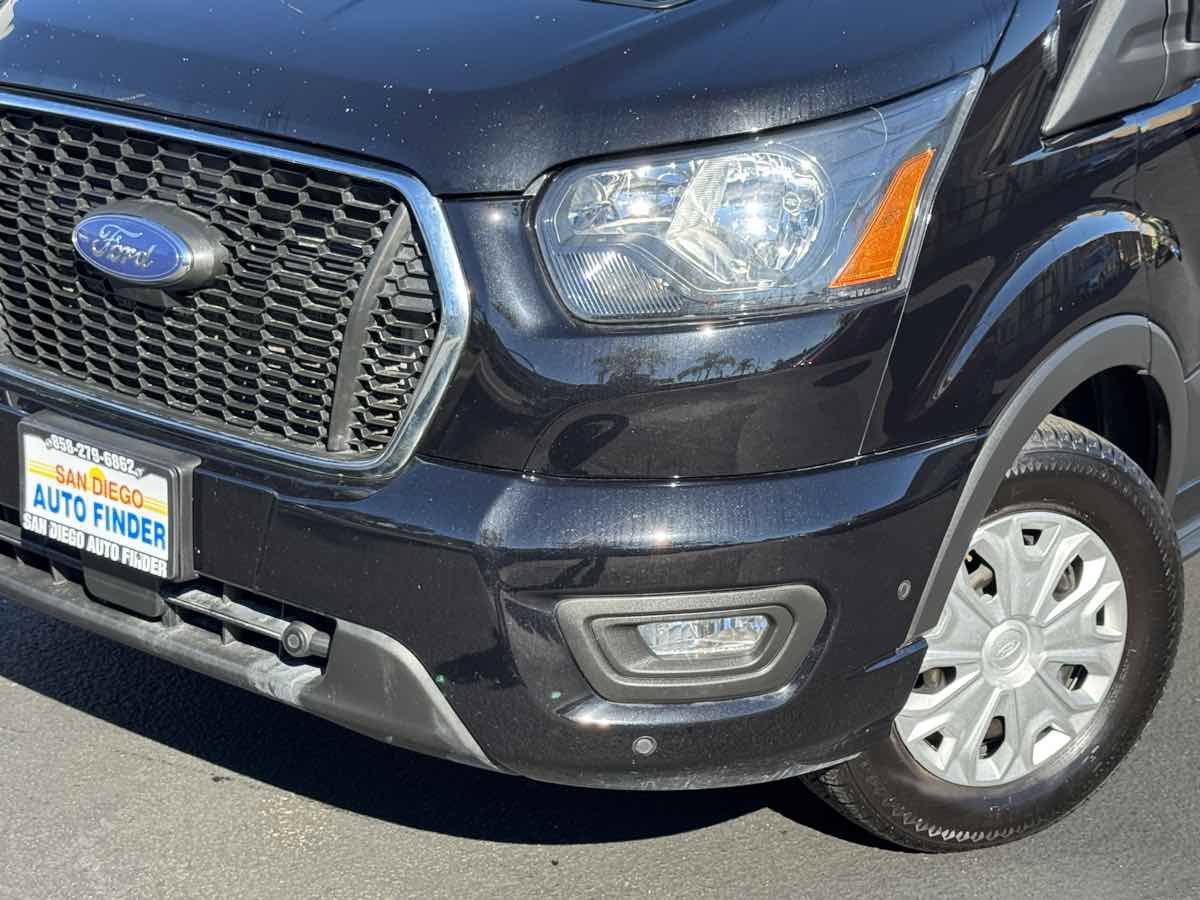 Used 2024 Ford Transit 350 XLT RWD image 3