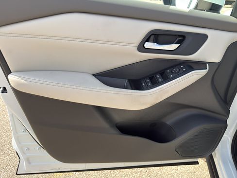 New 2026 Nissan Rogue SV w/ SV Premium Package image 14