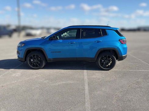 New 2026 Jeep Compass Latitude image 6