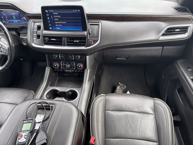Used 2023 Chevrolet Suburban Premier AWD/4WD image 13