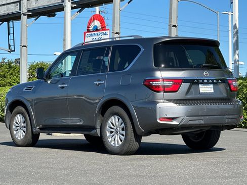 Certified 2024 Nissan Armada SV AWD/4WD image 6