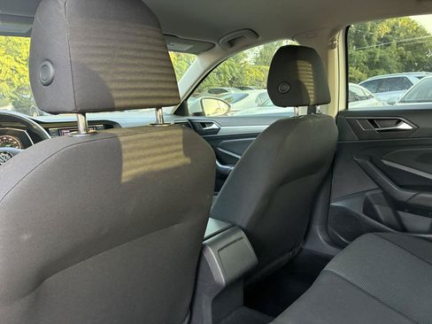 Used 2019 Volkswagen Jetta SE FWD image 17