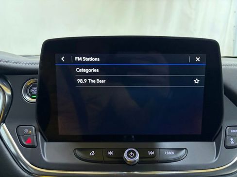 Used 2025 Chevrolet Blazer LT FWD image 48