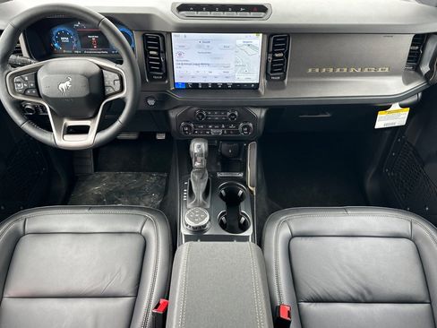 New 2026 Ford Bronco Badlands AWD/4WD image 12