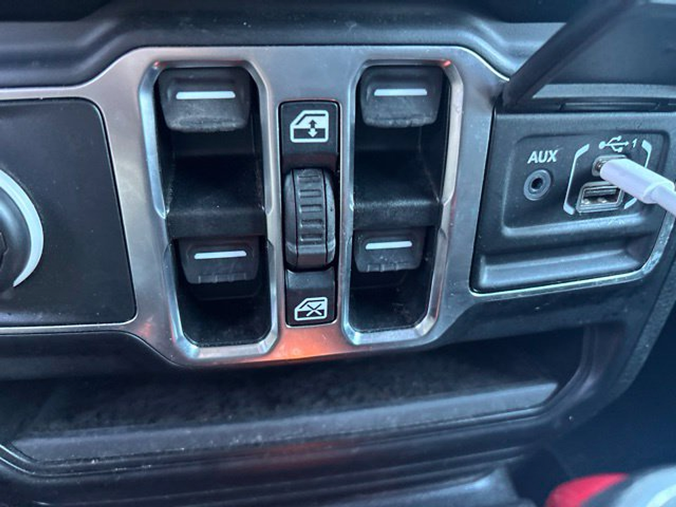 Used 2021 Jeep Wrangler Unlimited Sport AWD/4WD image 19